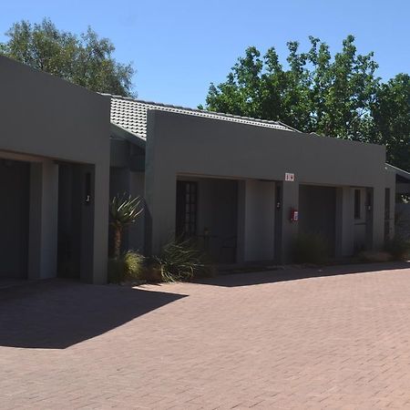 Be At Home Guesthouse Klerksdorp Eksteriør bilde