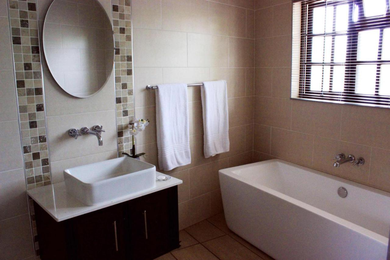 Be At Home Guesthouse Klerksdorp Eksteriør bilde