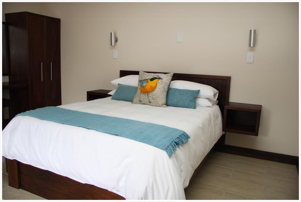 Be At Home Guesthouse Klerksdorp Rom bilde