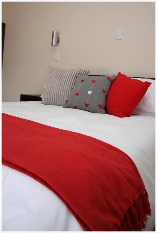 Be At Home Guesthouse Klerksdorp Rom bilde