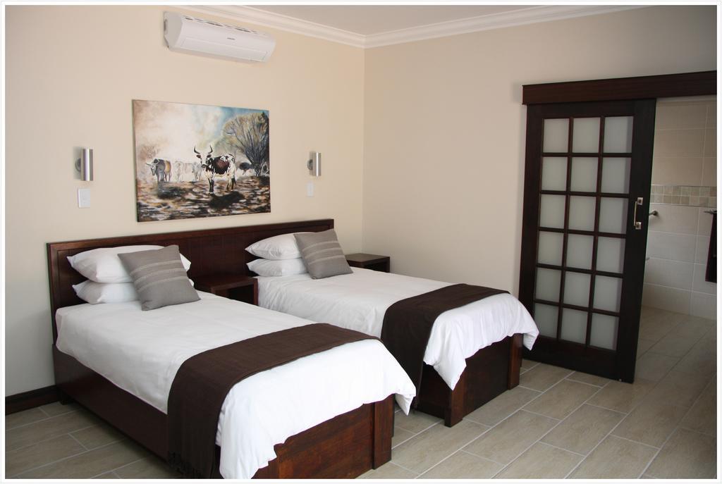 Be At Home Guesthouse Klerksdorp Rom bilde