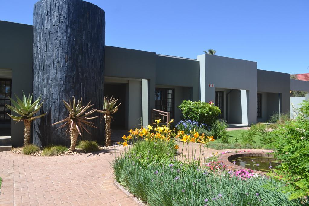 Be At Home Guesthouse Klerksdorp Eksteriør bilde
