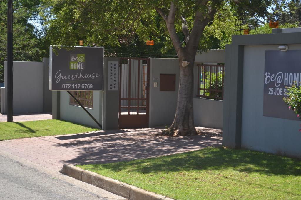Be At Home Guesthouse Klerksdorp Eksteriør bilde