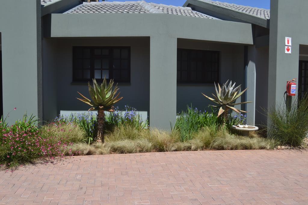 Be At Home Guesthouse Klerksdorp Eksteriør bilde